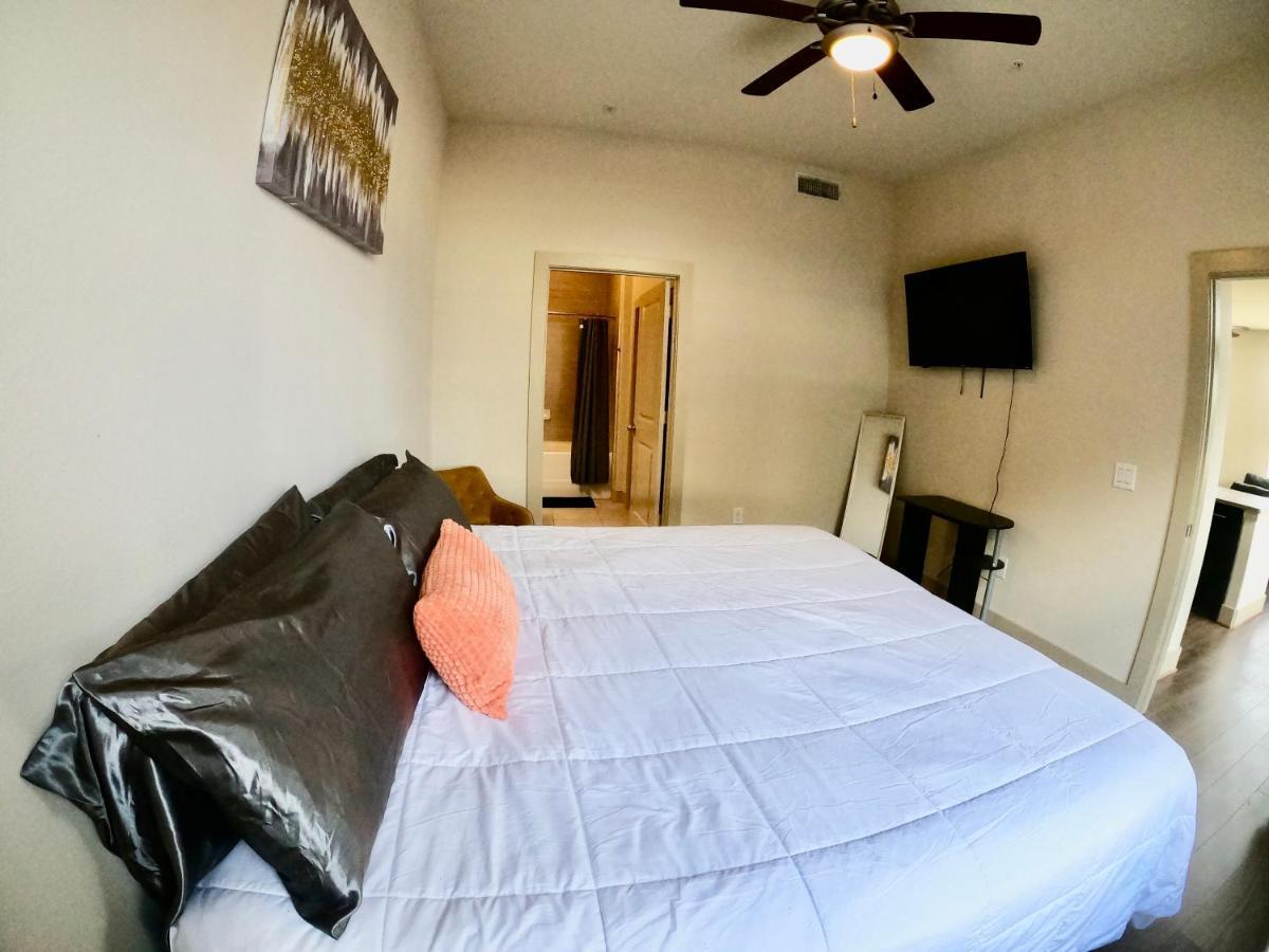 5 Mins To Med Center, Comfy King Beds, Wifi,gym,pool Apartamento Houston